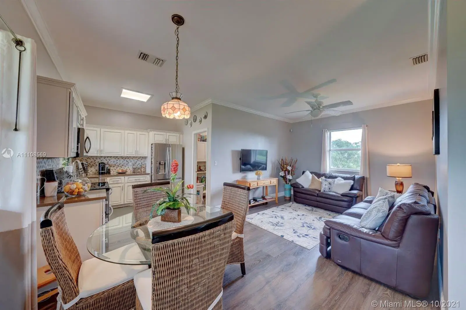 19470 SW 212th St, Miami FL 33187