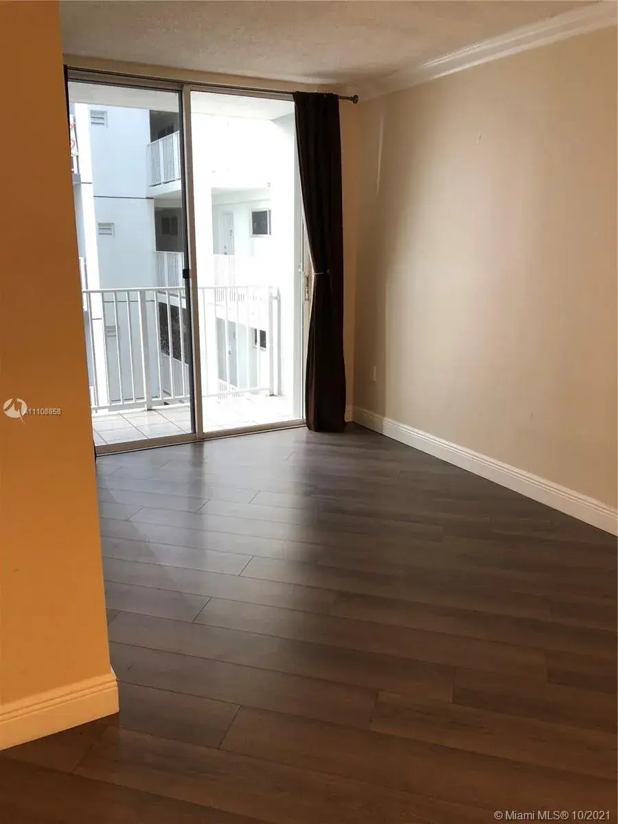 126 SW 17th Rd # 401, Miami FL 33129