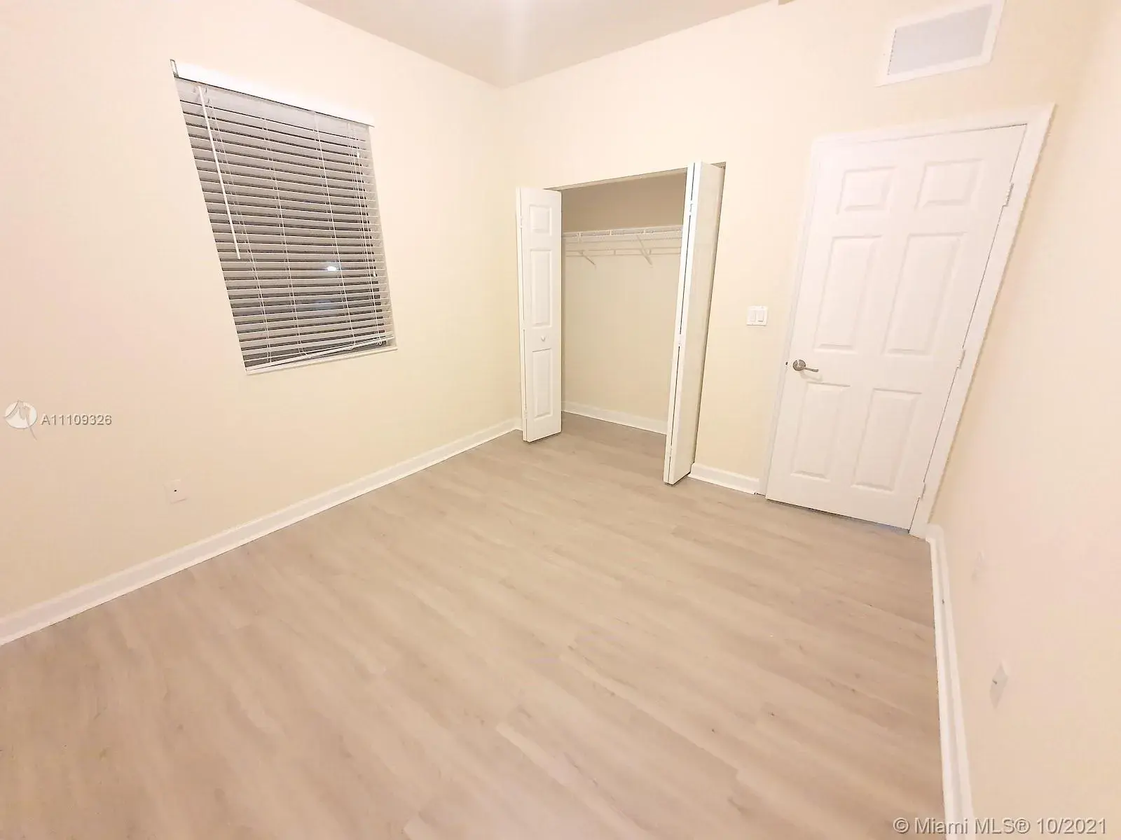 22746 SW 92nd Pl, Cutler Bay FL 33190