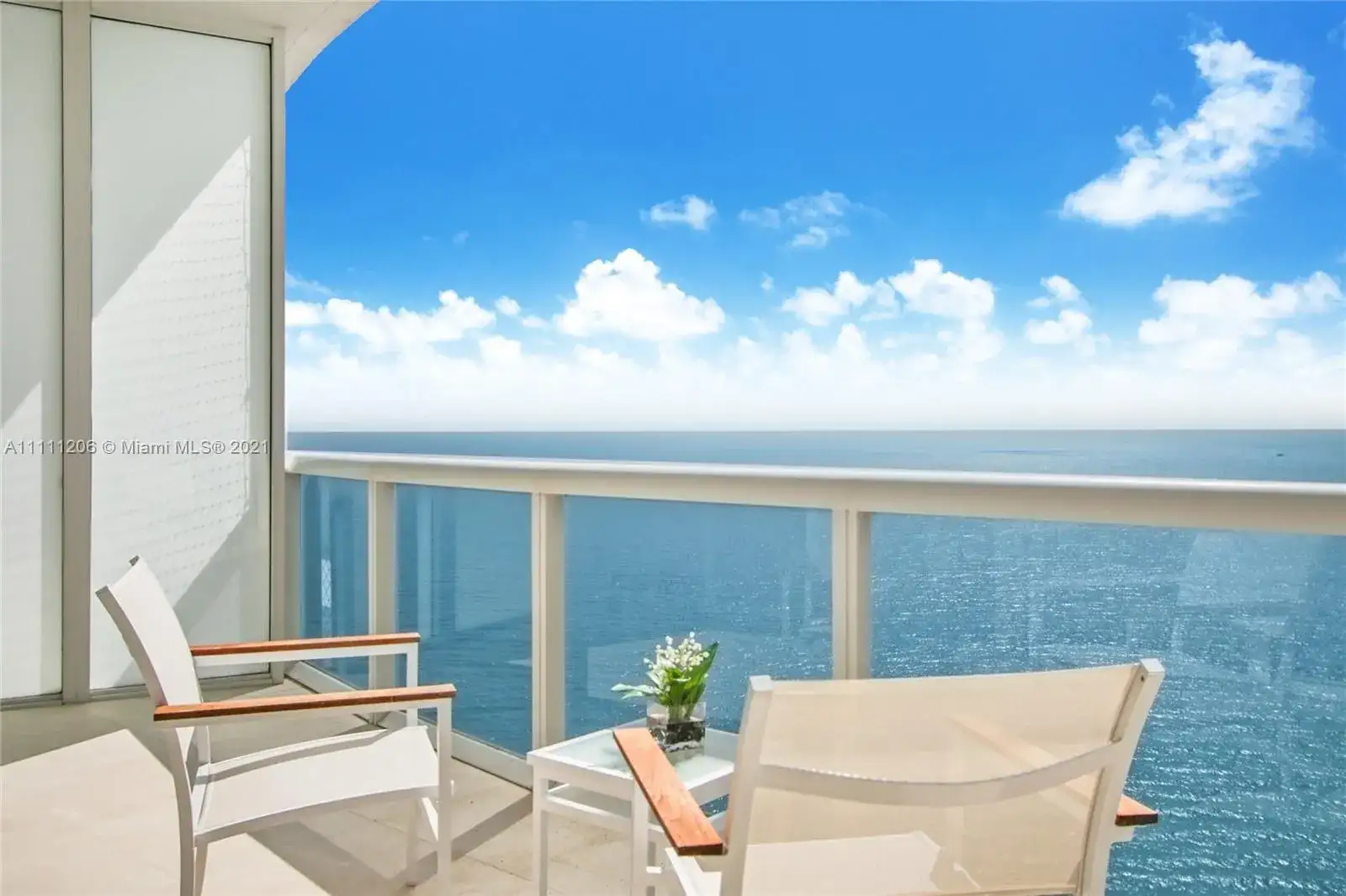 15811 Collins Ave # 3007, Sunny Isles Beach FL 33160 photo 2