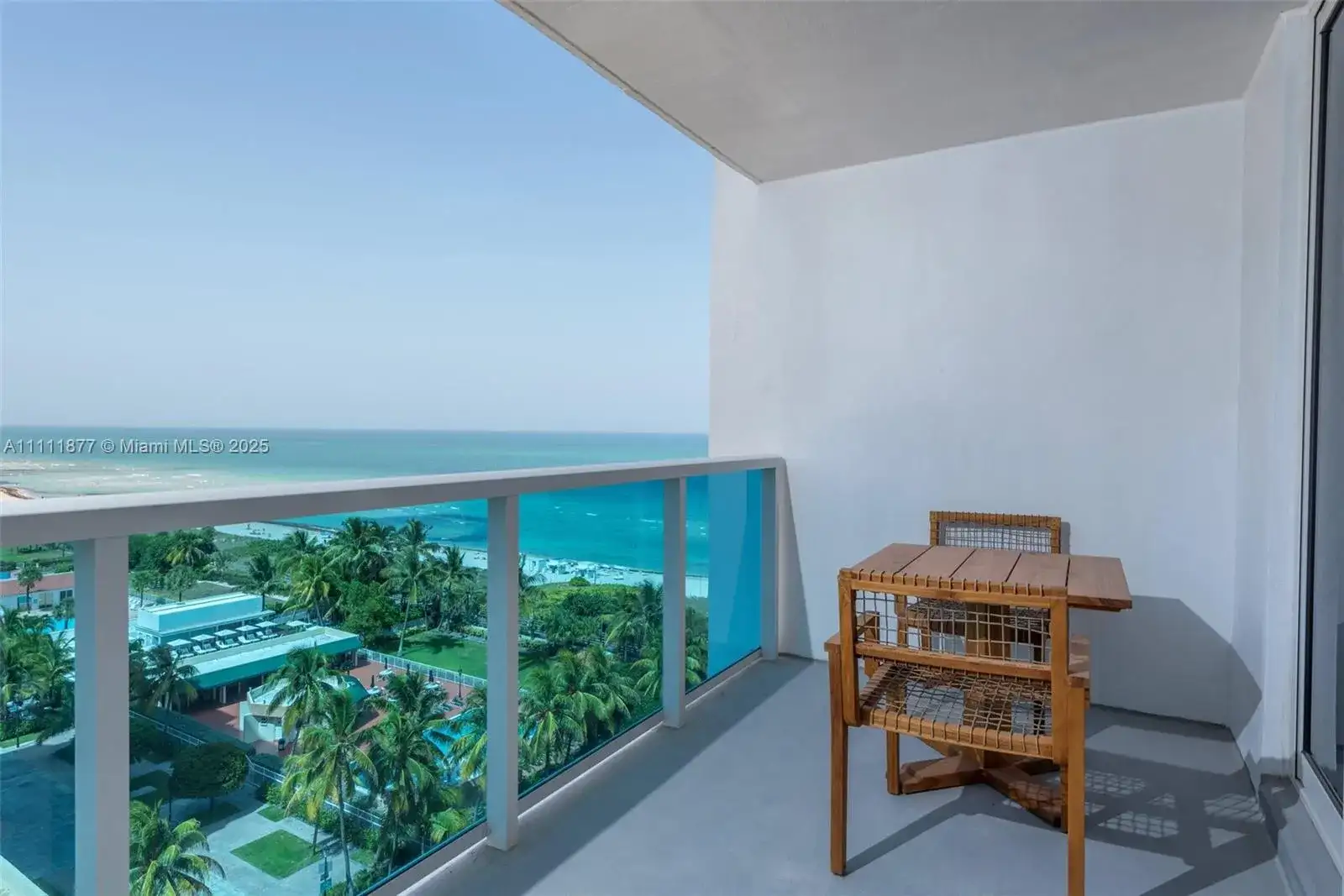 102 24th St # 915, Miami Beach FL 33139 photo 4