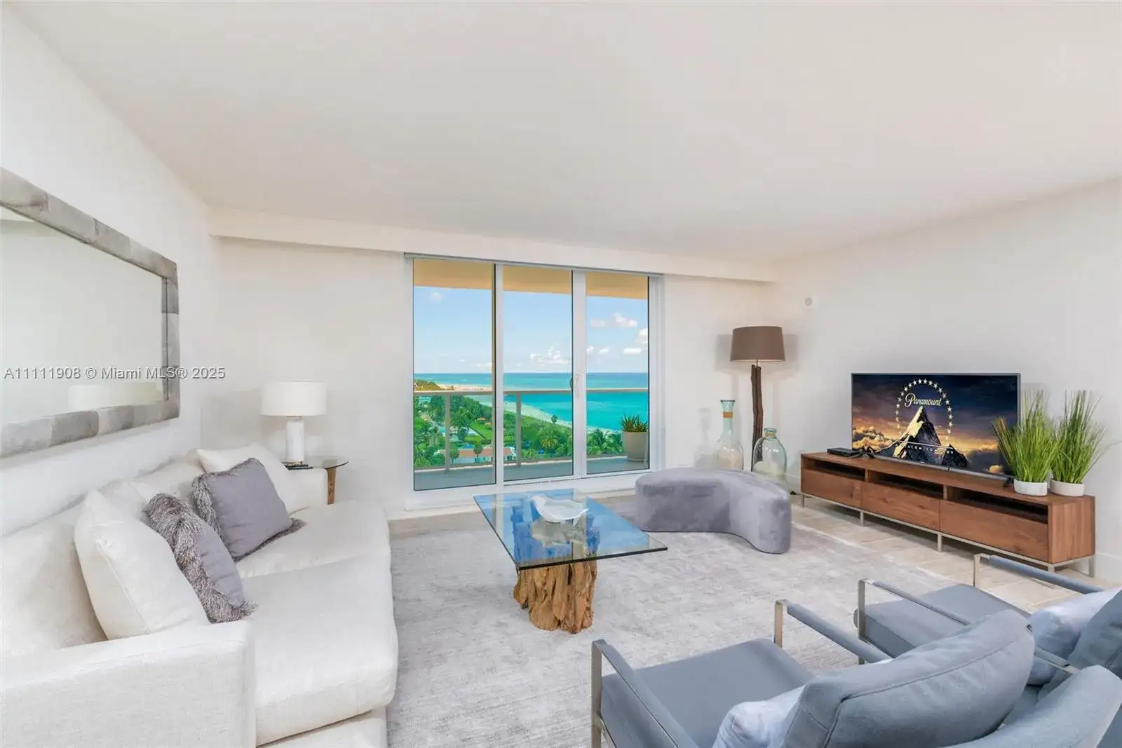 102 24th St # 1019, Miami Beach FL 33139 photo 3