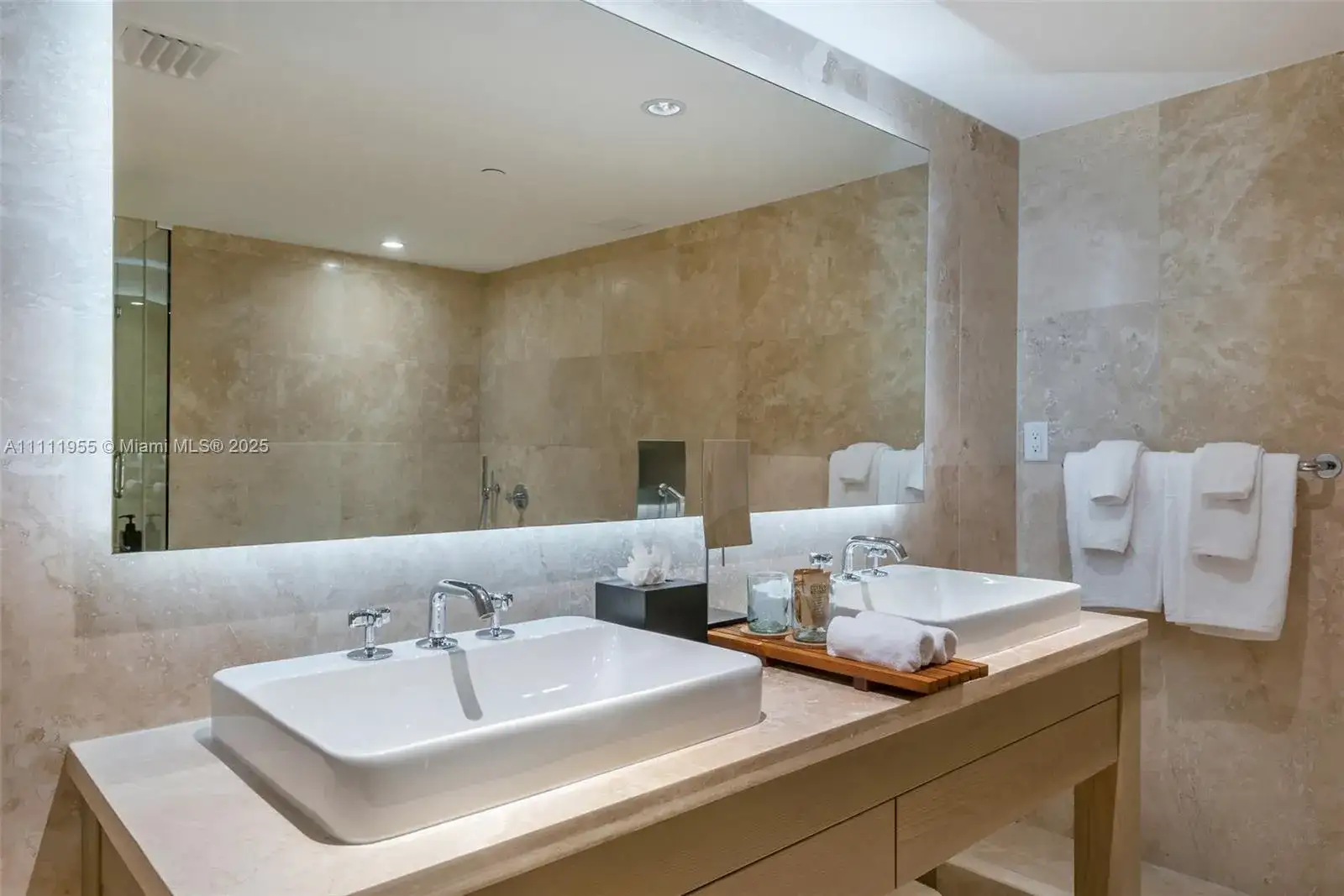 102 24th St # 1144, Miami Beach FL 33139 photo 5