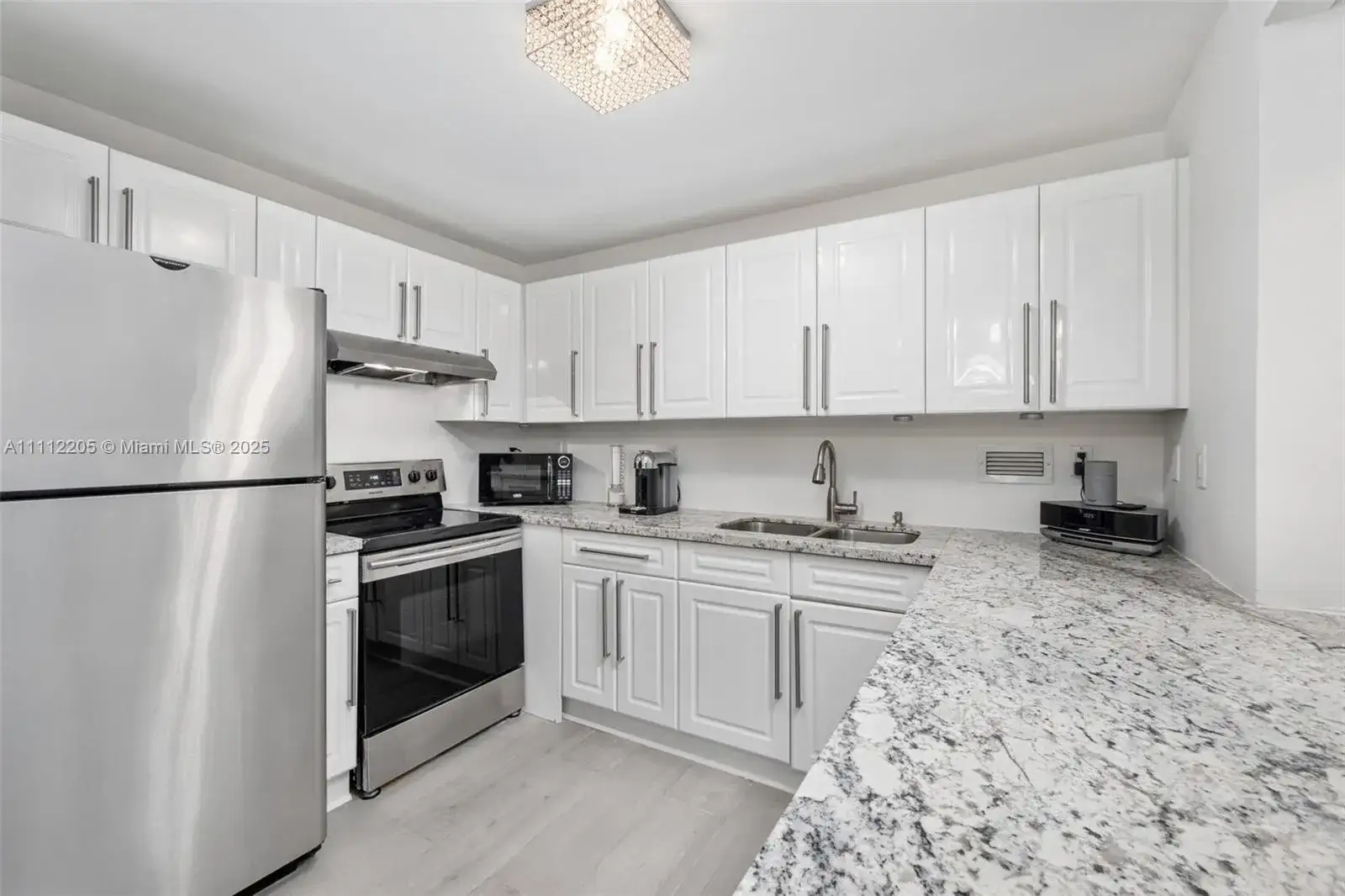 2301 Collins Ave # 328, Miami Beach FL 33139 photo 3