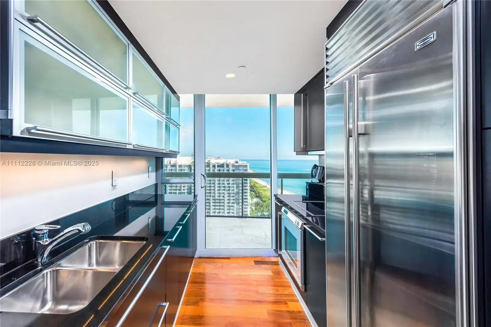 101 20th St # 2707, Miami Beach FL 33139 photo 4