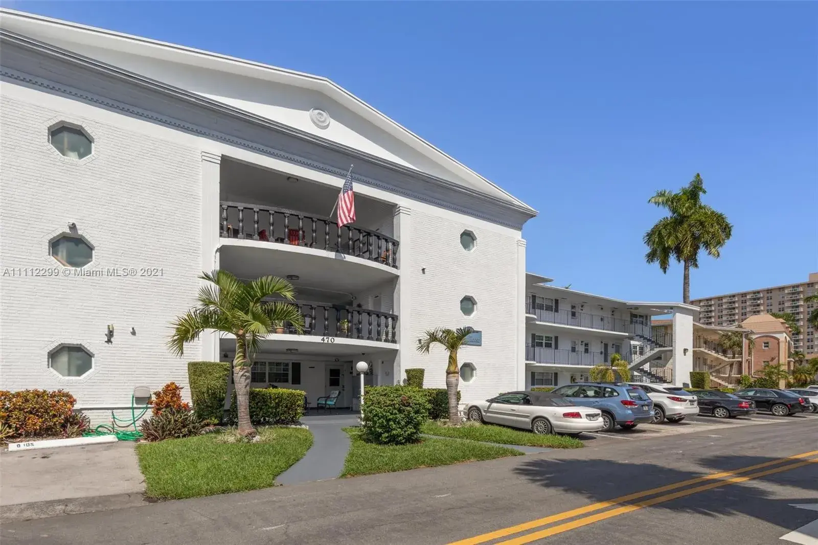 470 Paradise Isle Blvd # 308, Hallandale Beach FL 33009