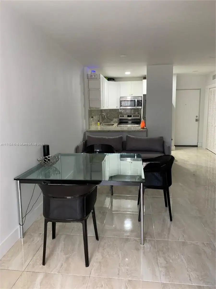 17560 Atlantic Blvd # 103, Sunny Isles Beach FL 33160 photo 4