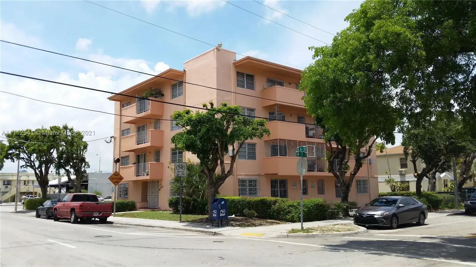 755 SW 6th St # 5, Miami FL 33130 photo 2