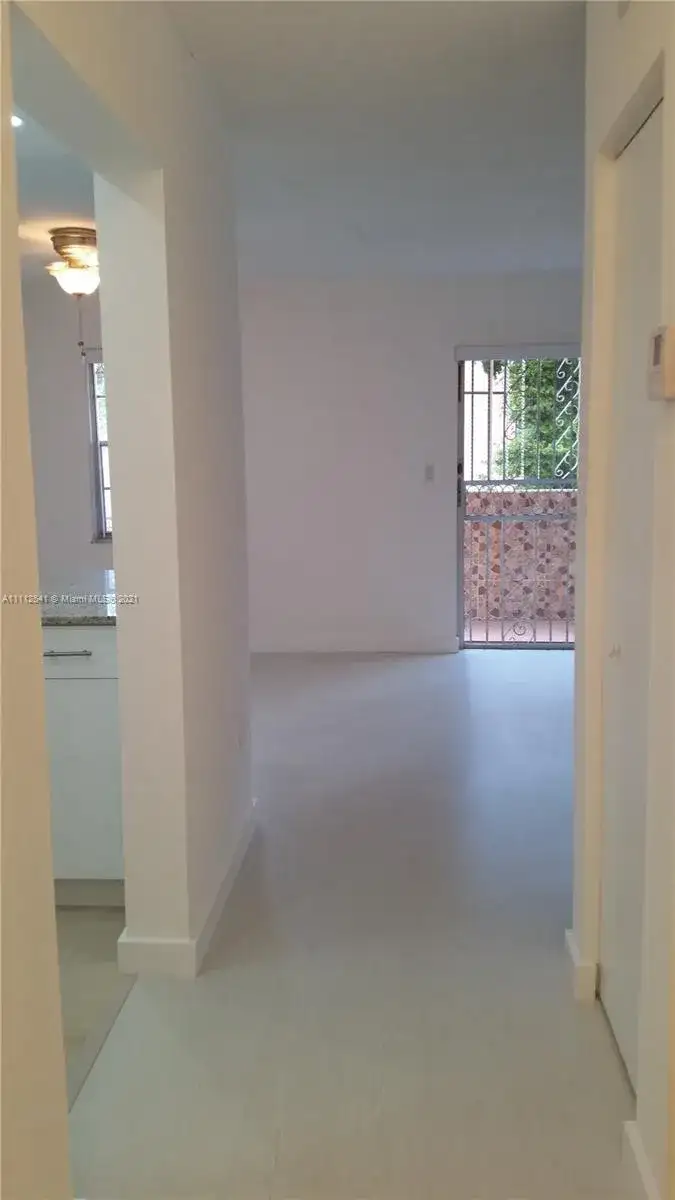 755 SW 6th St # 5, Miami FL 33130 photo 4