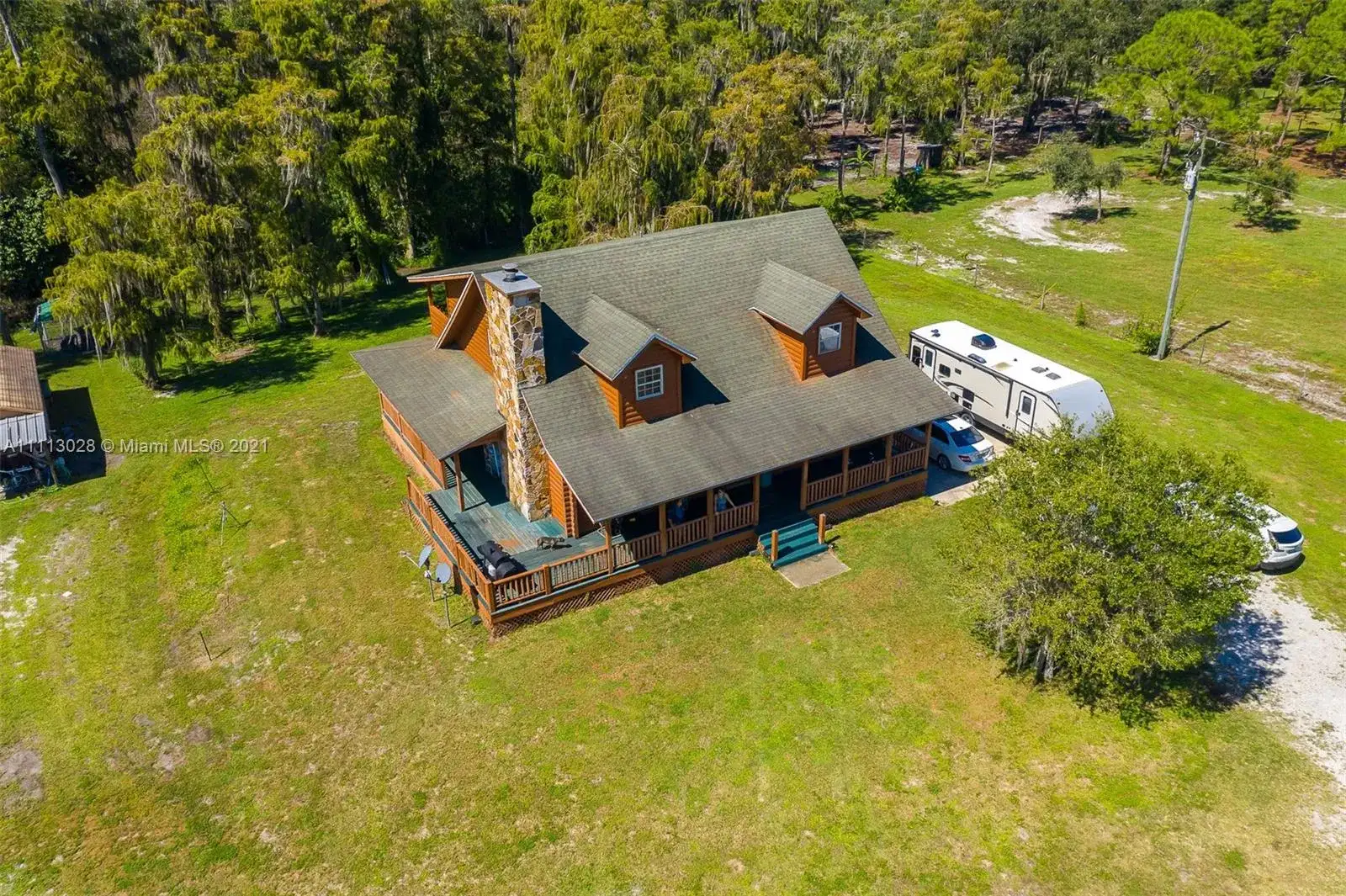 820 N Jinete, Clewiston FL 33440 photo 4