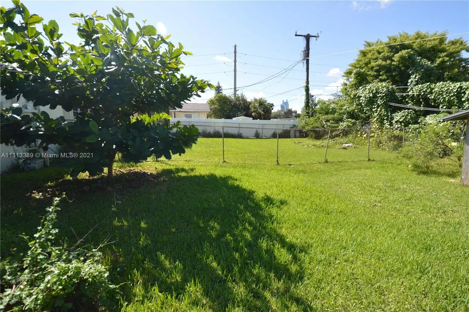 4761 SW 43rd Ter, Dania Beach FL 33314 photo 4