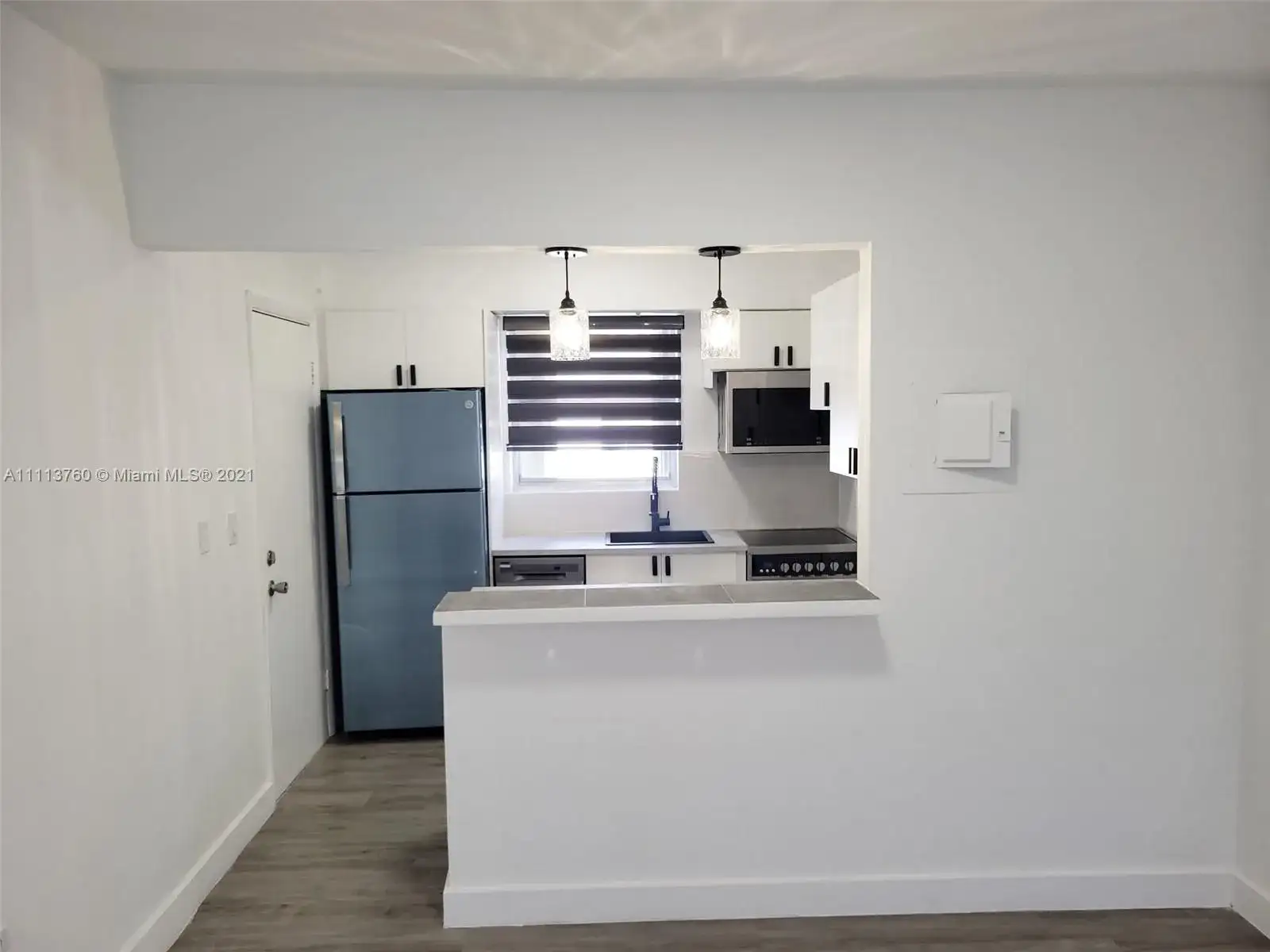1258 Marseille Dr # 3, Miami Beach FL 33141 photo 4
