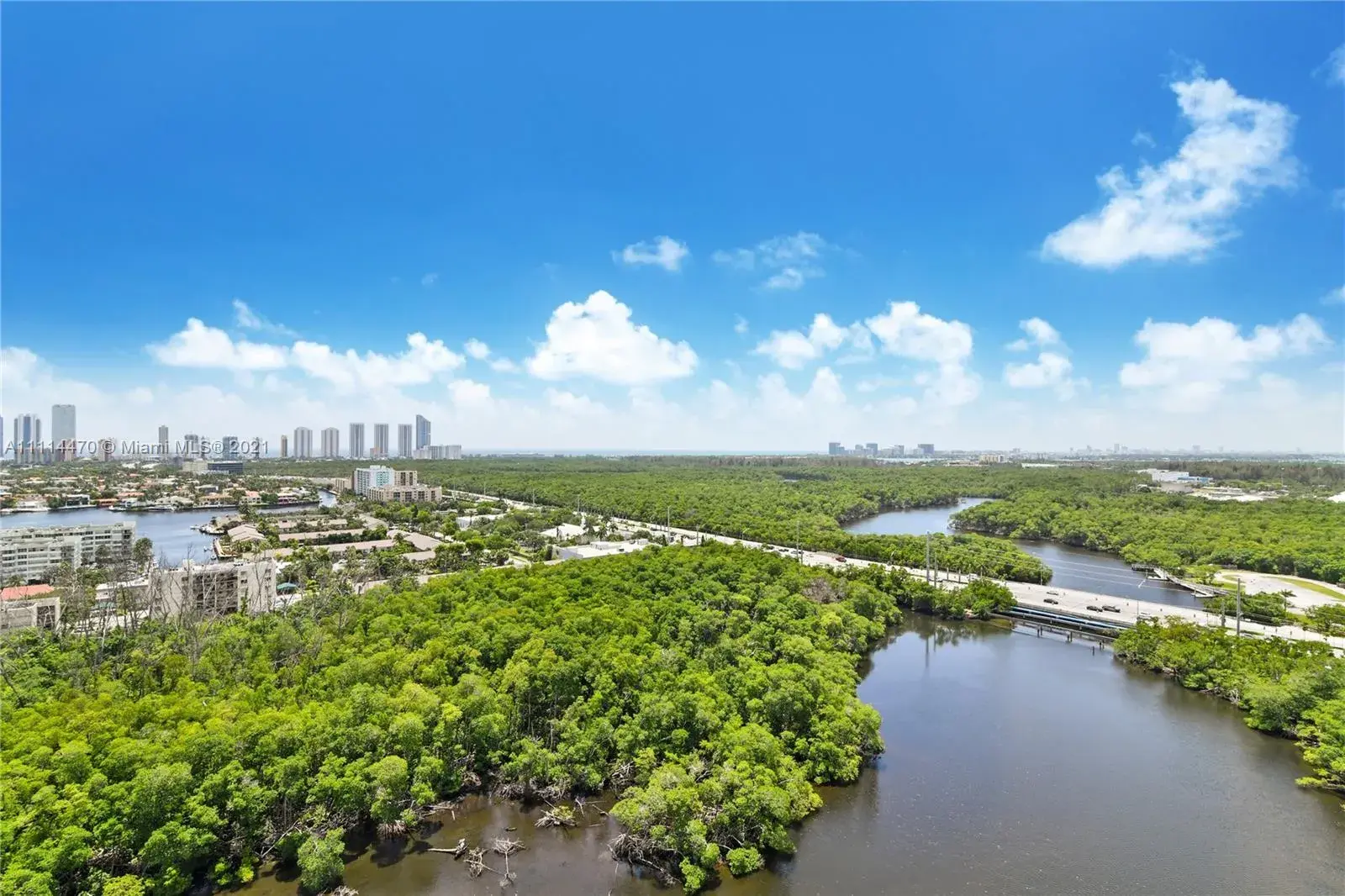 16385 Biscayne Blvd # 2118, North Miami Beach FL 33160