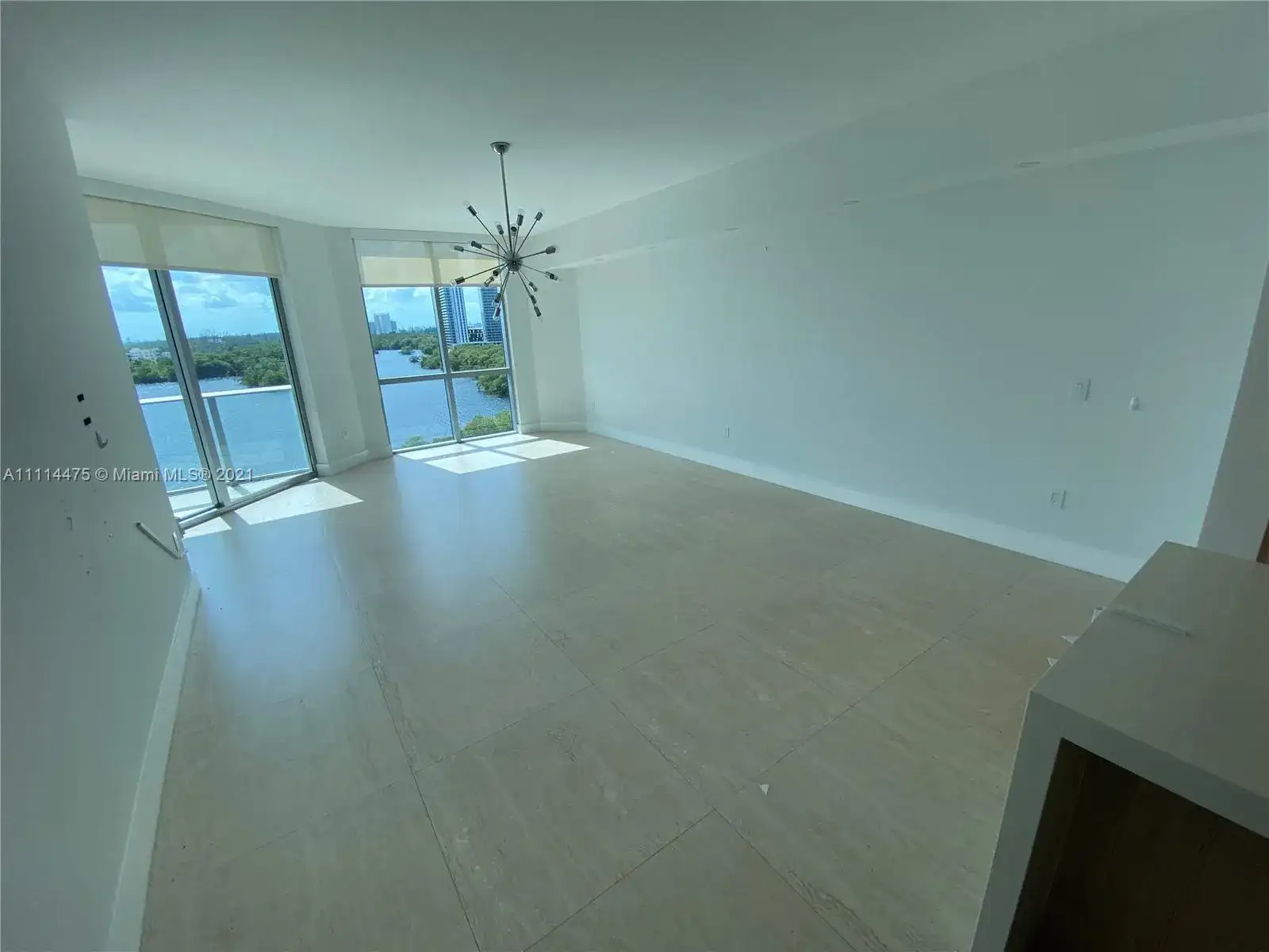 17111 Biscayne Blvd # 806, North Miami Beach FL 33160 photo 4