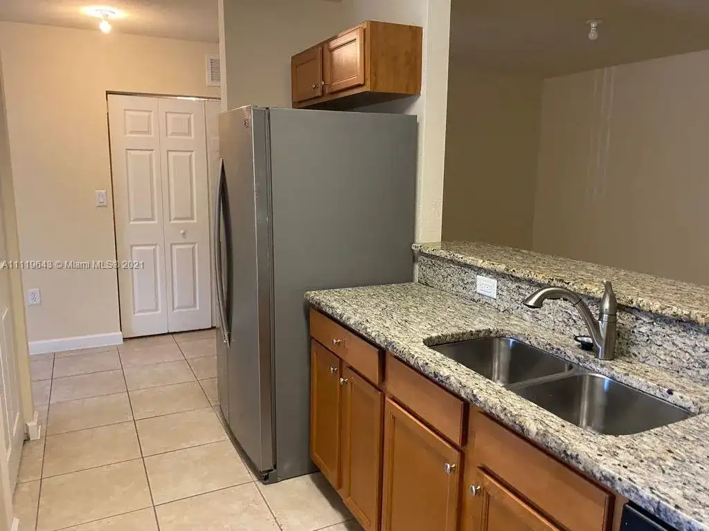 22511 SW 88th Pl, Cutler Bay FL 33190 photo 4