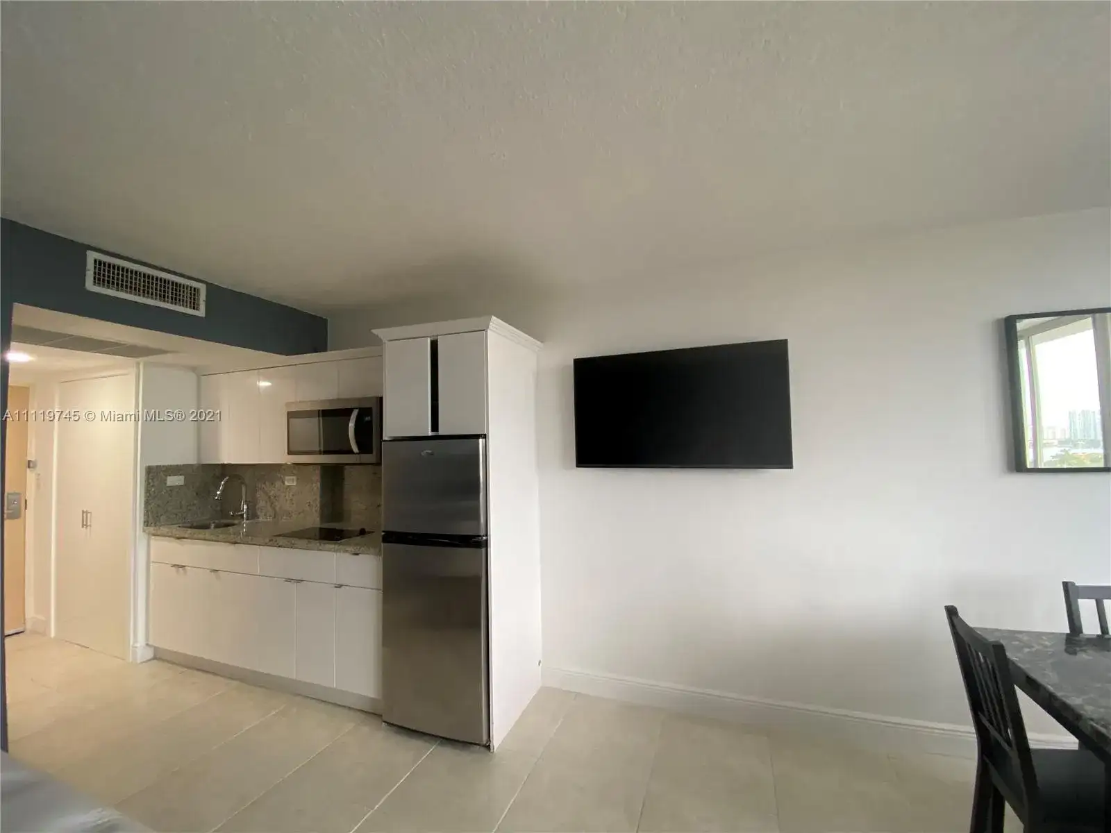 19201 Collins Ave # 841, Sunny Isles Beach FL 33160 photo 3
