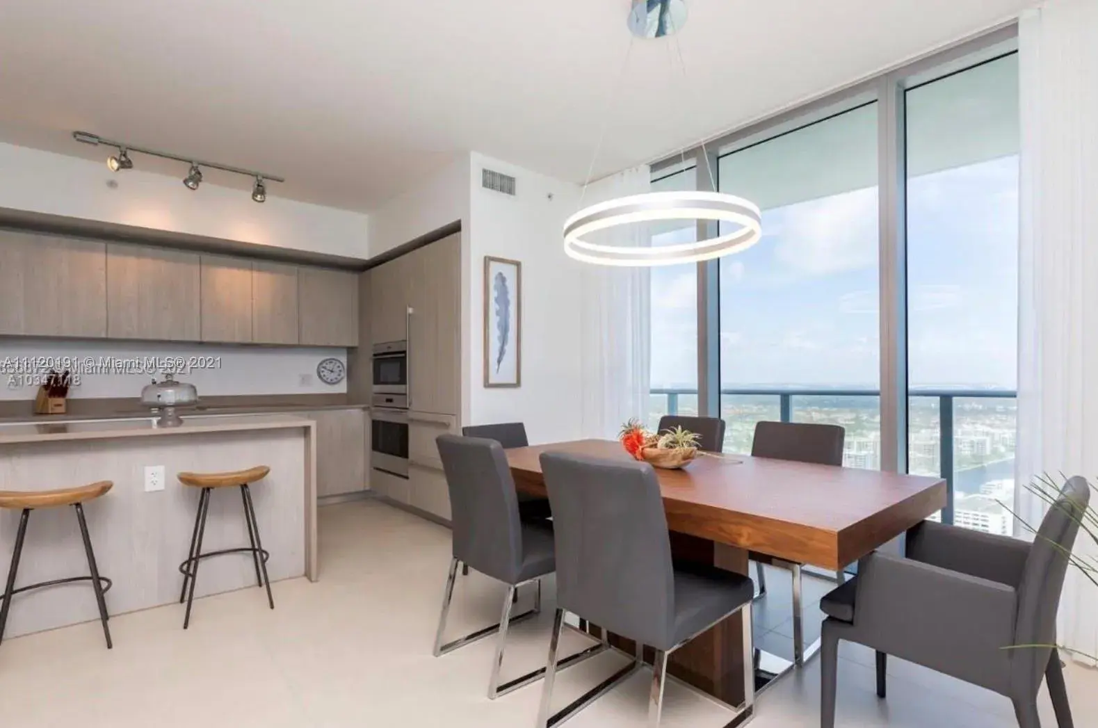 4111 S Ocean Dr # 3302, Hollywood FL 33019