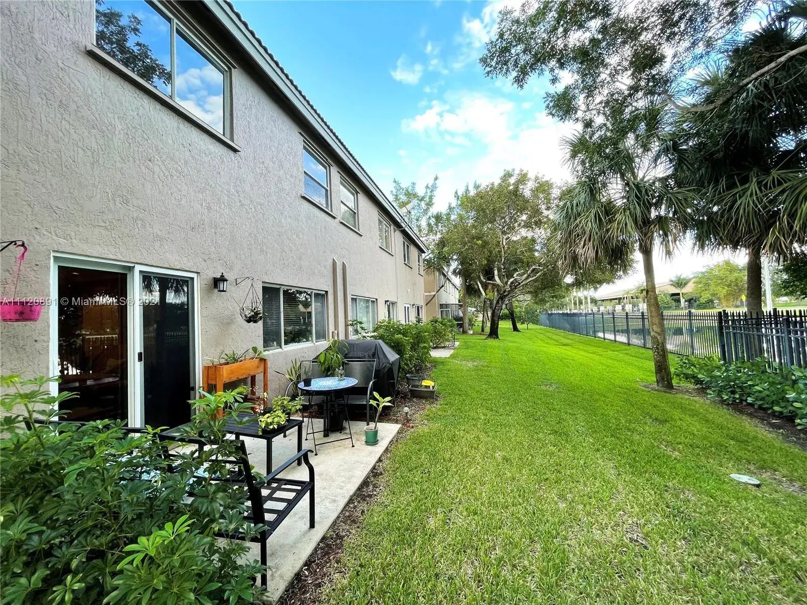 772 NW 132nd Ave, Plantation FL 33325