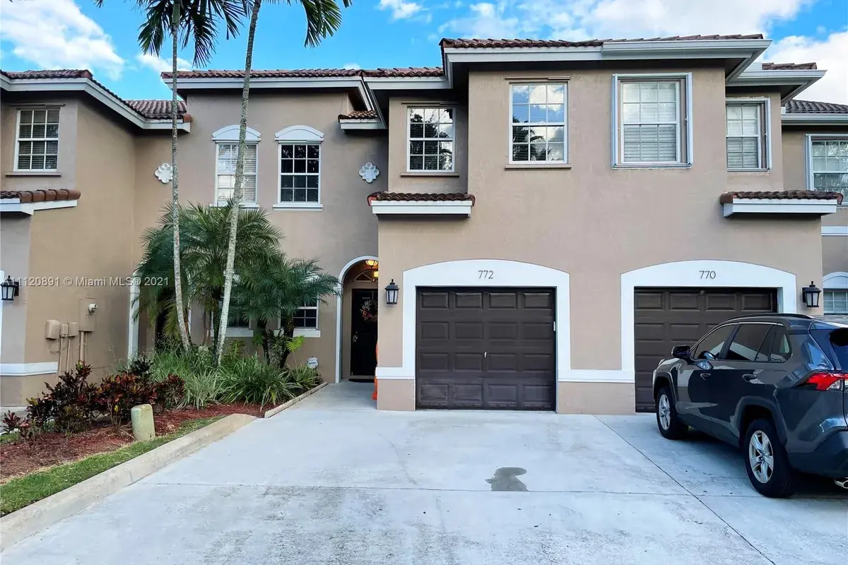 772 NW 132nd Ave, Plantation FL 33325