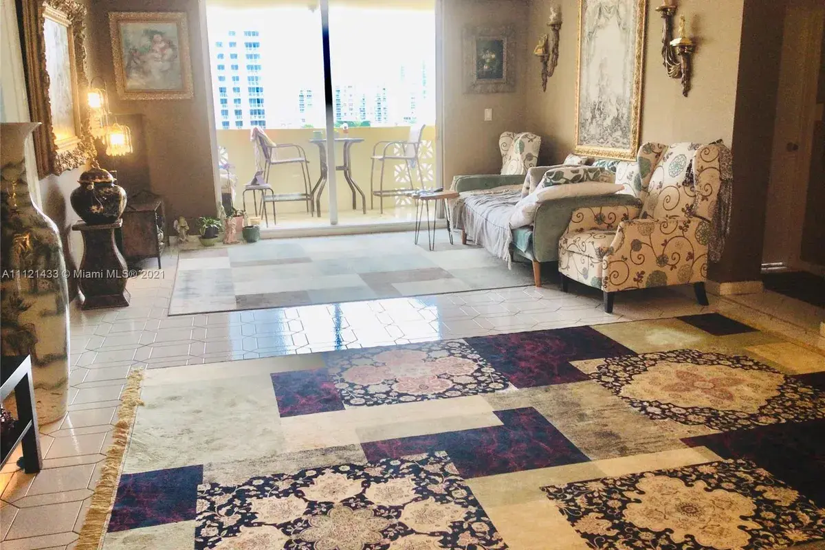 1833 S Ocean Dr # 1509, Hallandale Beach FL 33009