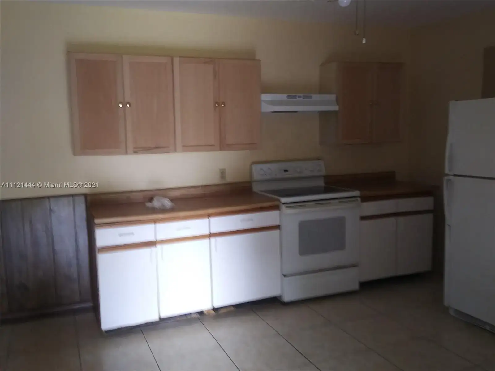 2327 Polk St, Hollywood FL 33020 photo 5