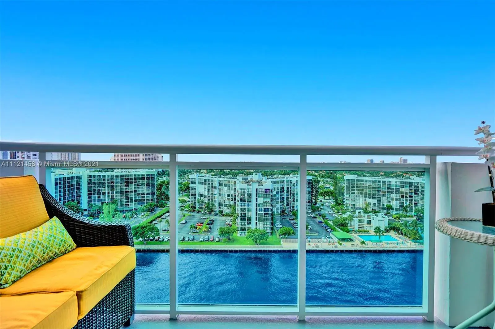 3000 S Ocean Dr # 1520, Hollywood FL 33019