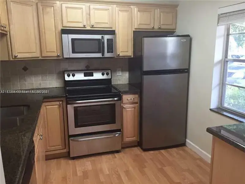 8850 Royal Palm Blvd # 6, Coral Springs FL 33065