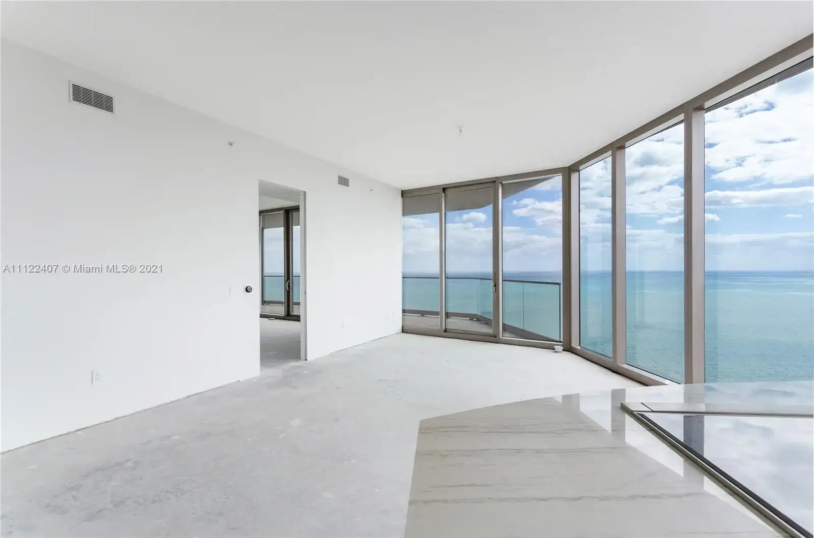 18975 Collins Ave # 3504, Sunny Isles Beach FL 33160 photo 4