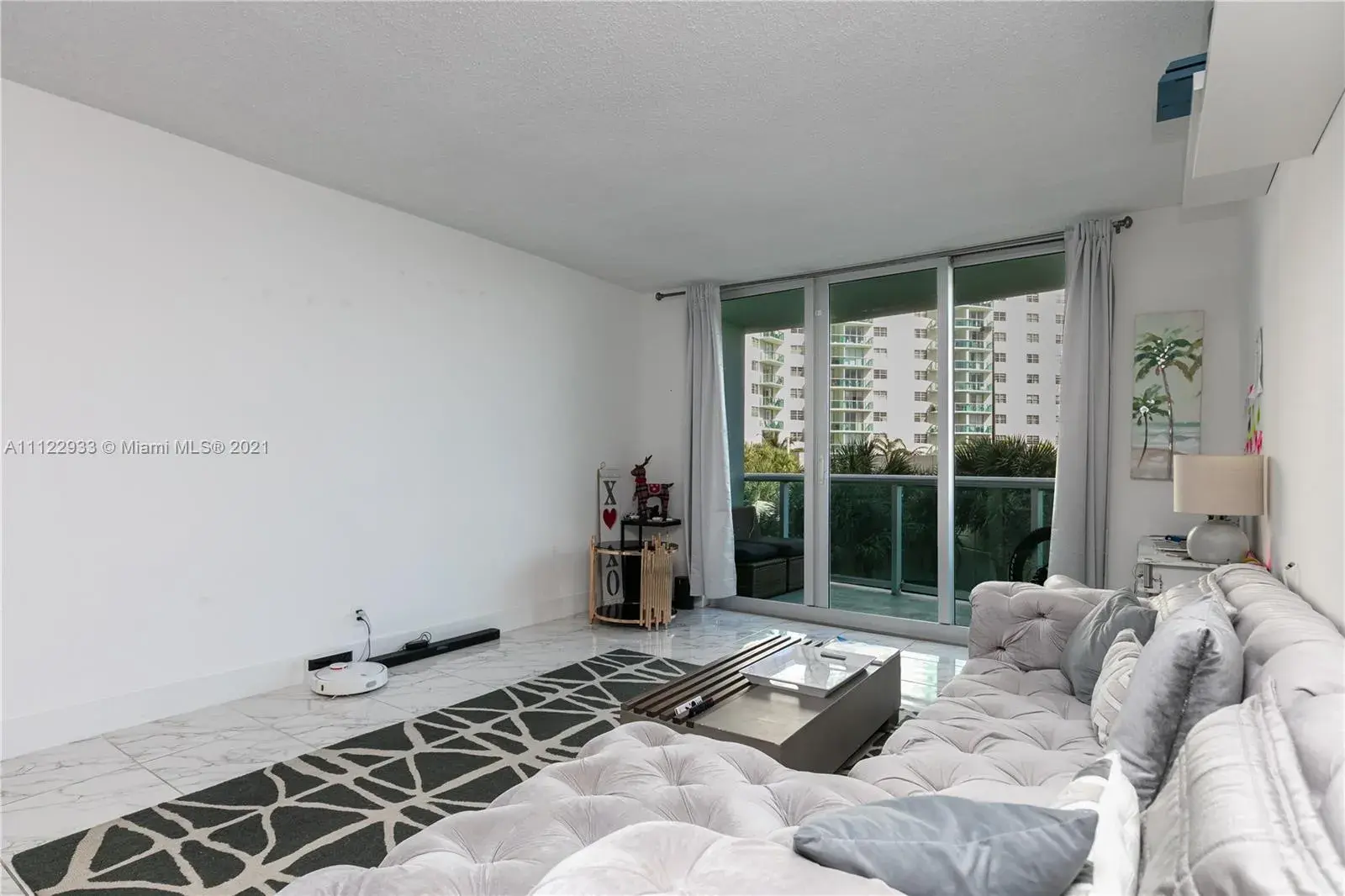 3901 S Ocean Dr # 3Y, Hollywood FL 33019