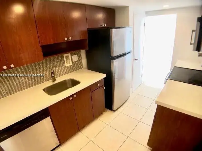 1865 79th St Cswy # 2J, North Bay Village FL 33141