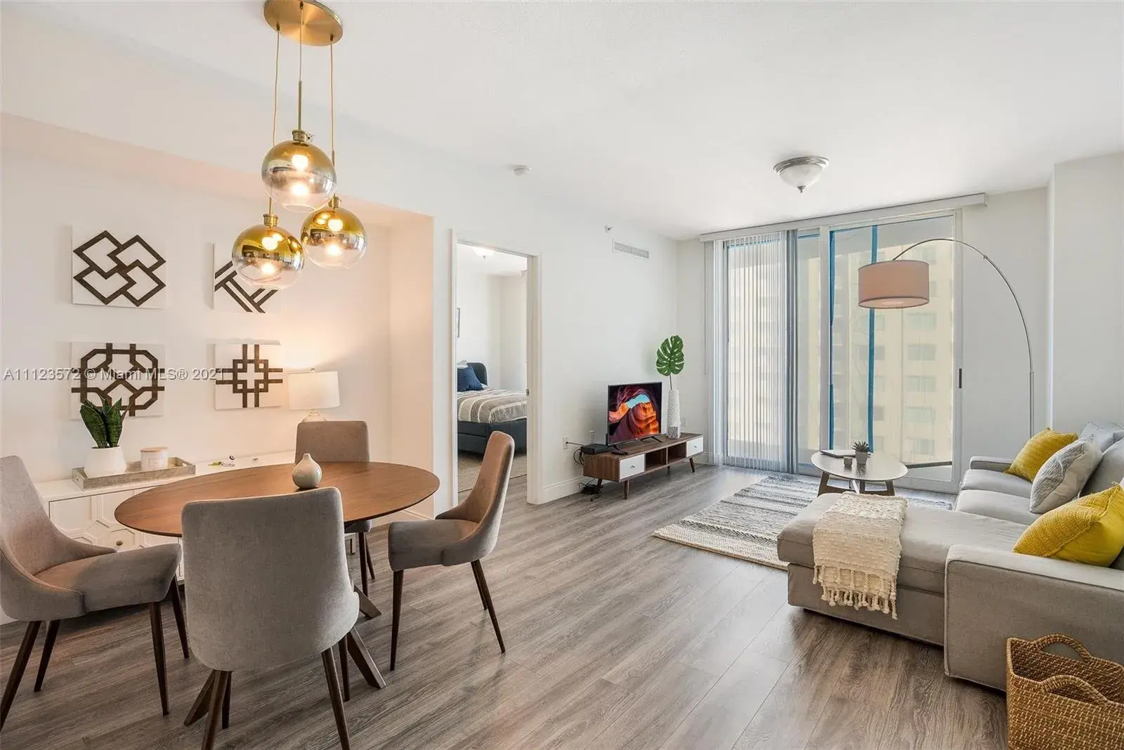 1745 E Hallandale Beach Blvd # 2105W, Hallandale Beach FL 33009