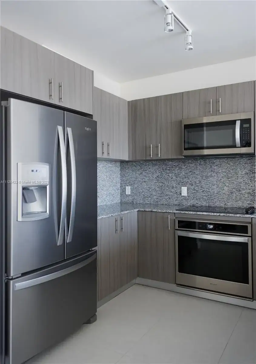 5350 NW 84th Ave # 2013, Doral FL 33166 photo 4