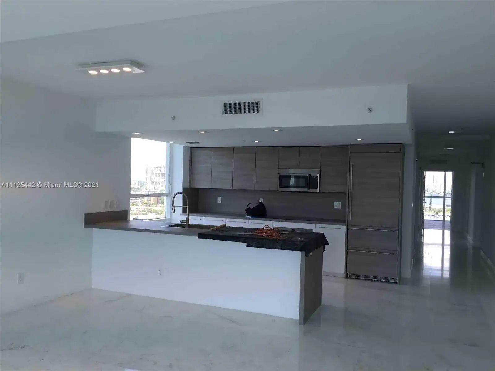 400 Sunny Isles Blvd # 1701, Sunny Isles Beach FL 33160 photo 3
