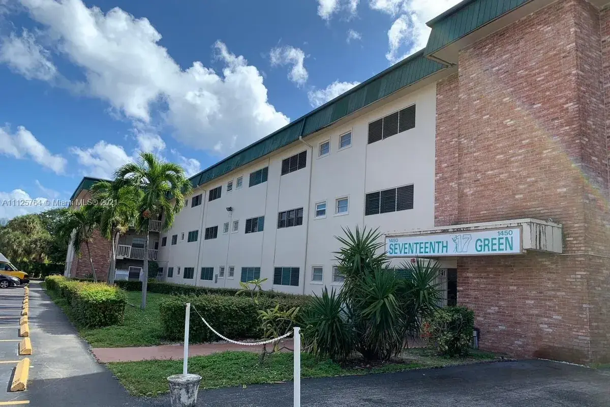 1450 Atlantic Shores Blvd # 110, Hallandale Beach FL 33009