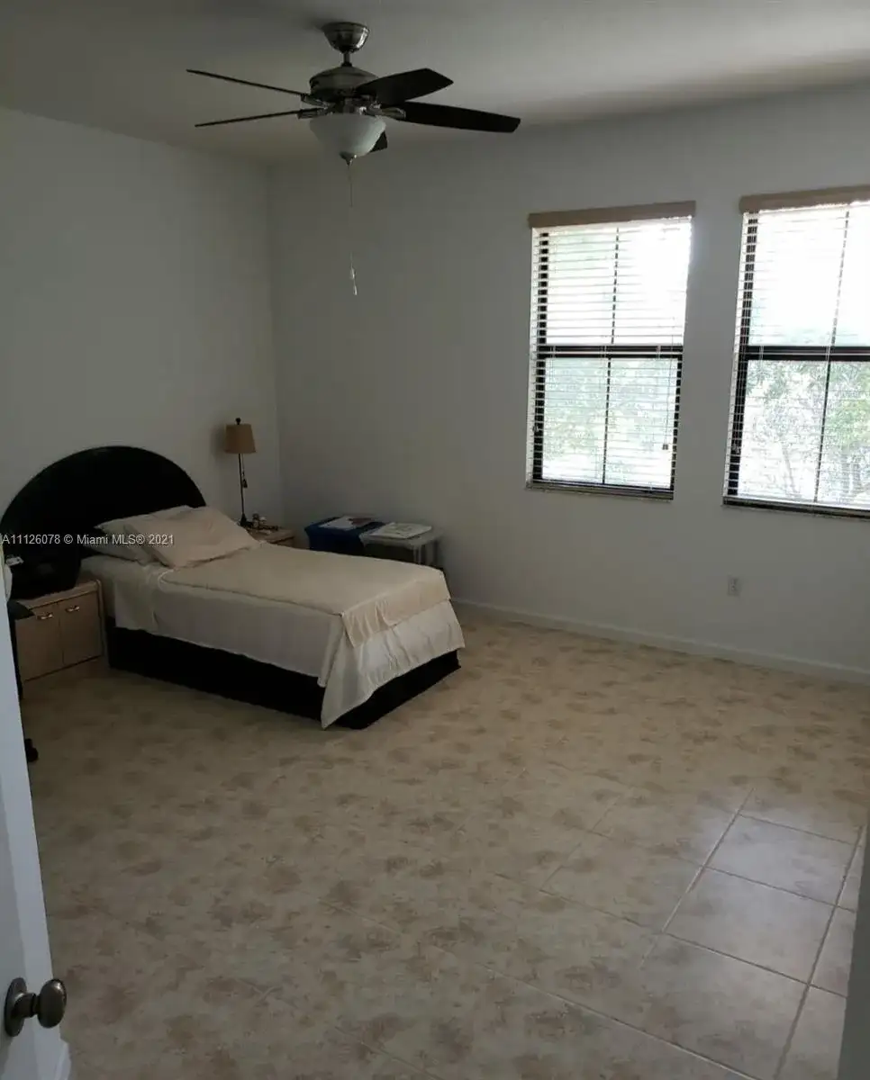 3172 NW 127th Ter, Sunrise FL 33323 photo 5
