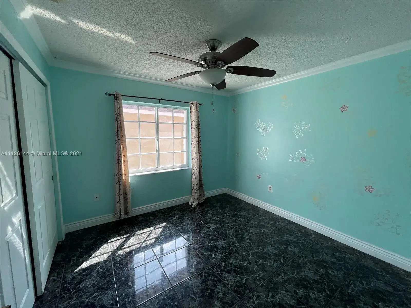 17610 SW 4th Ct, Pembroke Pines FL 33029 photo 3
