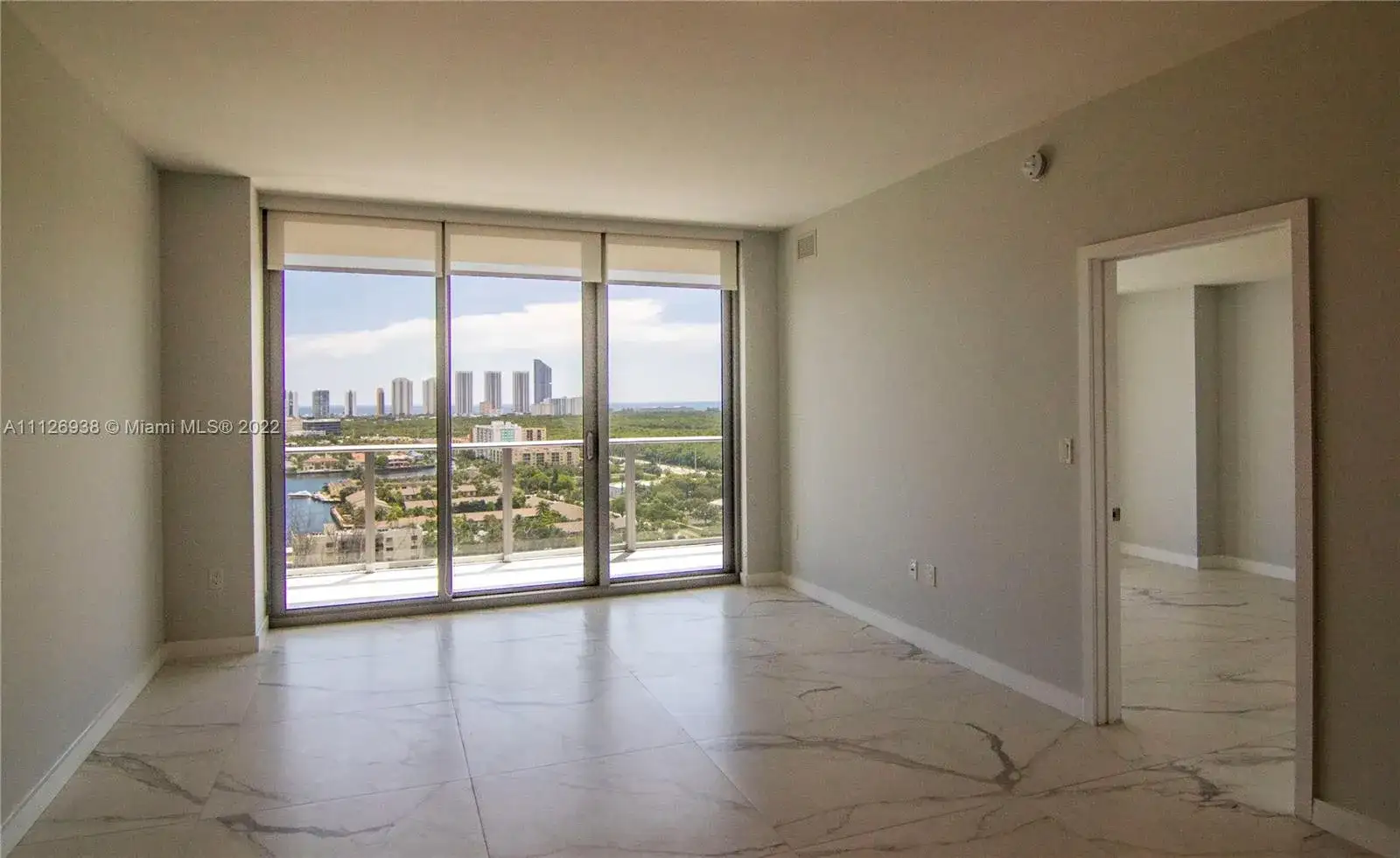 16385 Biscayne Blvd # 2016, North Miami Beach FL 33160 photo 3