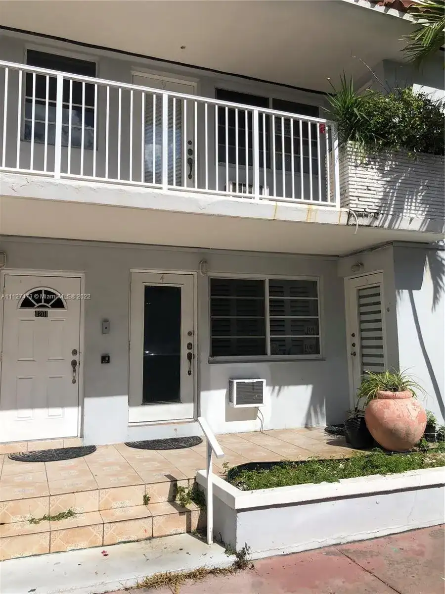 4201 Indian Creek Dr # 4, Miami Beach FL 33140 photo 2