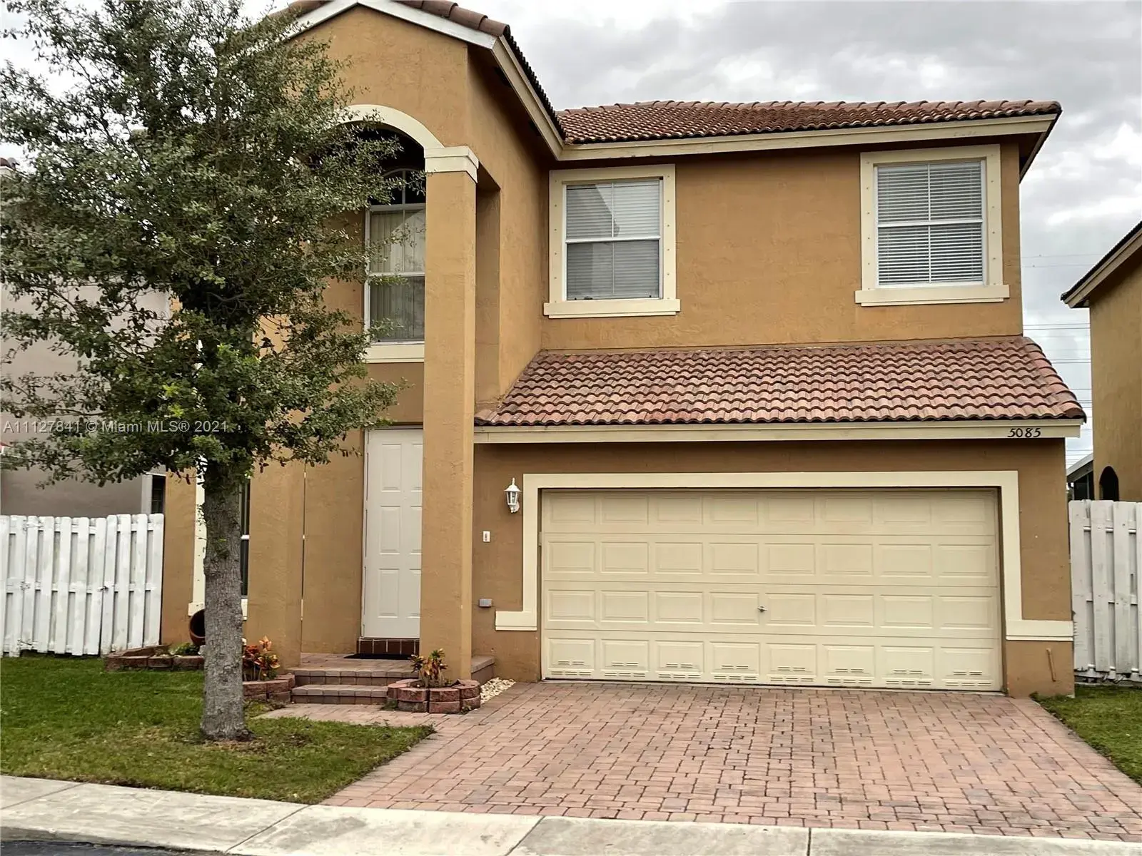 5085 SW 37th Ave # 5085, Hollywood FL 33312