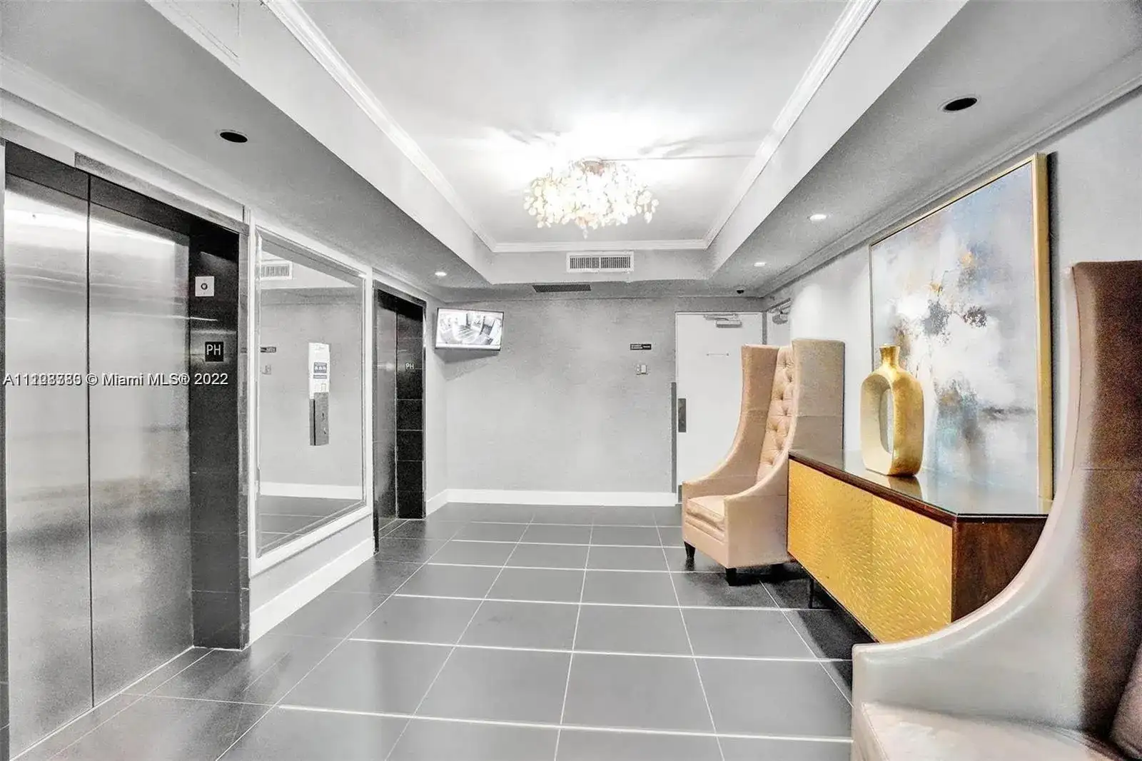 5225 Collins Ave # 1221, Miami Beach FL 33140 photo 4
