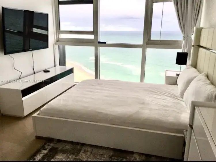 18201 Collins Ave # 2008A, Sunny Isles Beach FL 33160 photo 2