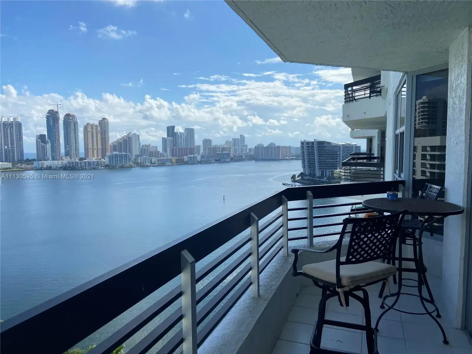 3530 Mystic Pointe Dr # 1913, Aventura FL 33180 photo 2