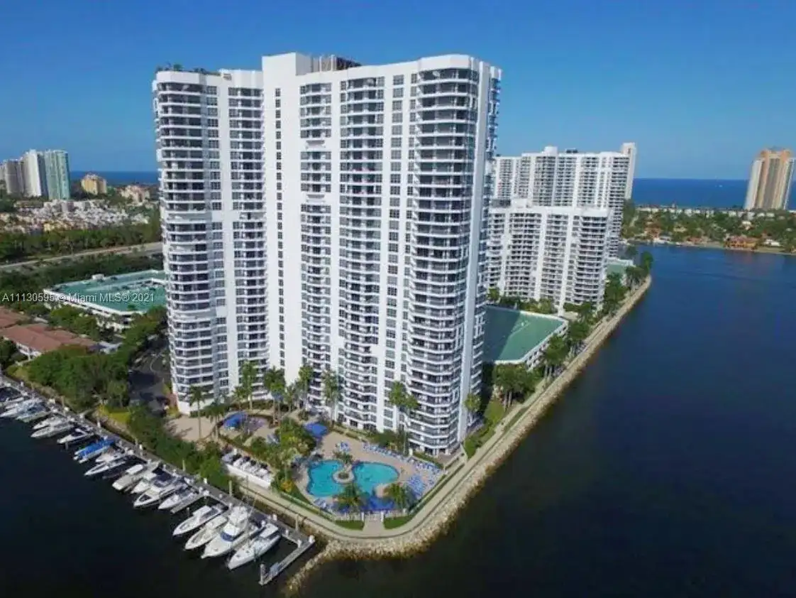 3530 Mystic Pointe Dr # 1913, Aventura FL 33180 photo 3