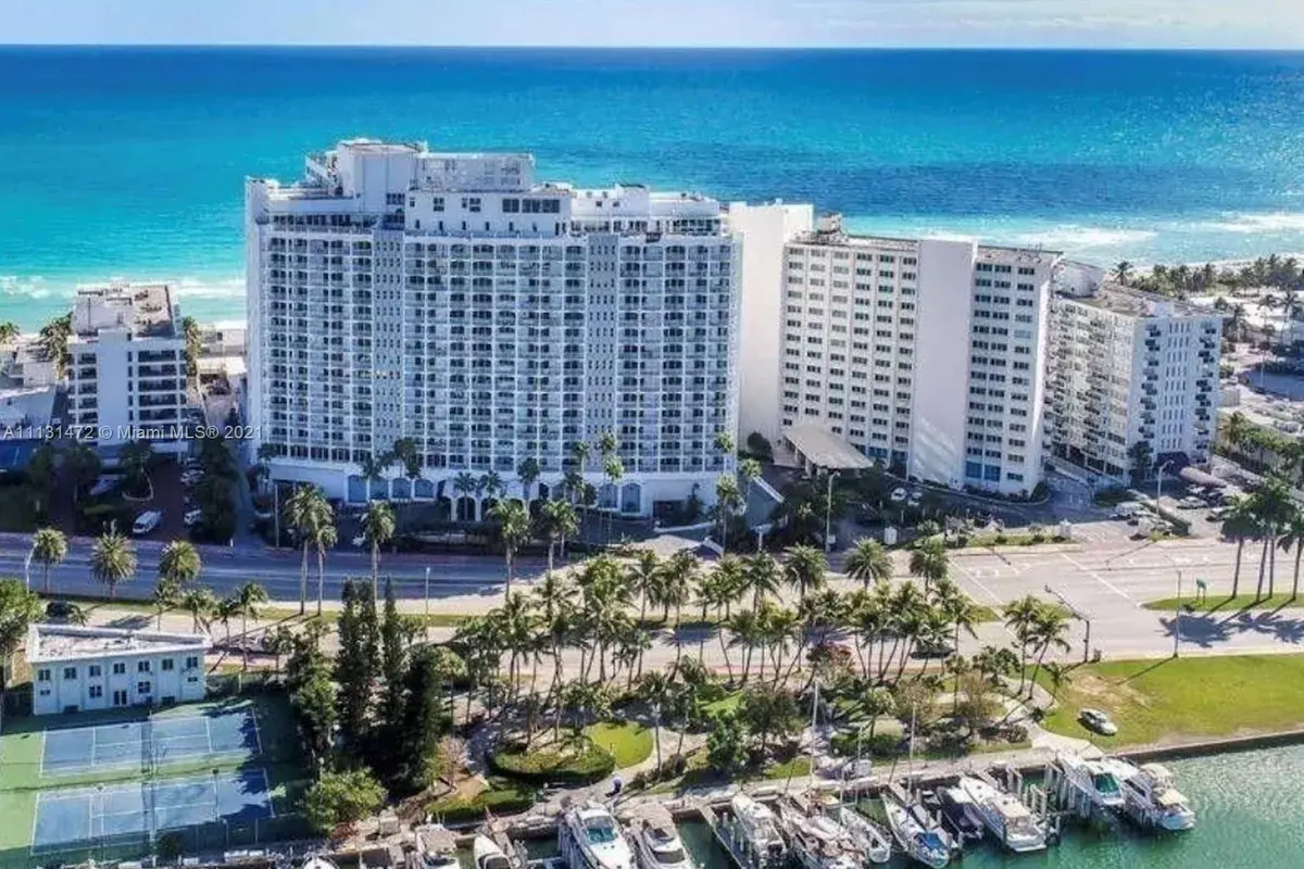 5401 Collins Ave # 334, Miami Beach FL 33140