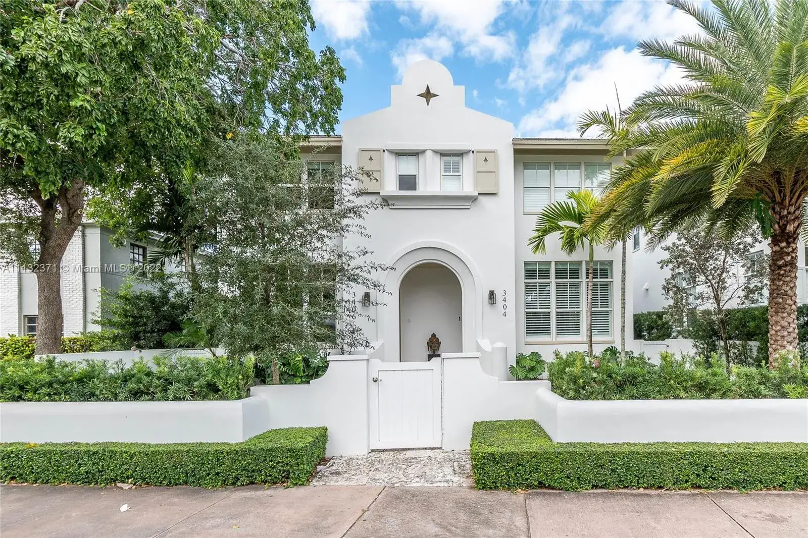 3406 Ponce De Leon Blvd # 3406, Coral Gables FL 33134