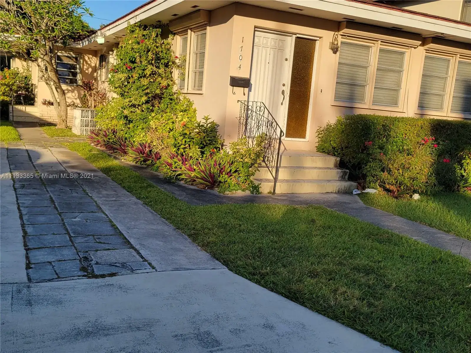 1704 S Le Jeune Rd, Coral Gables FL 33134 photo 5