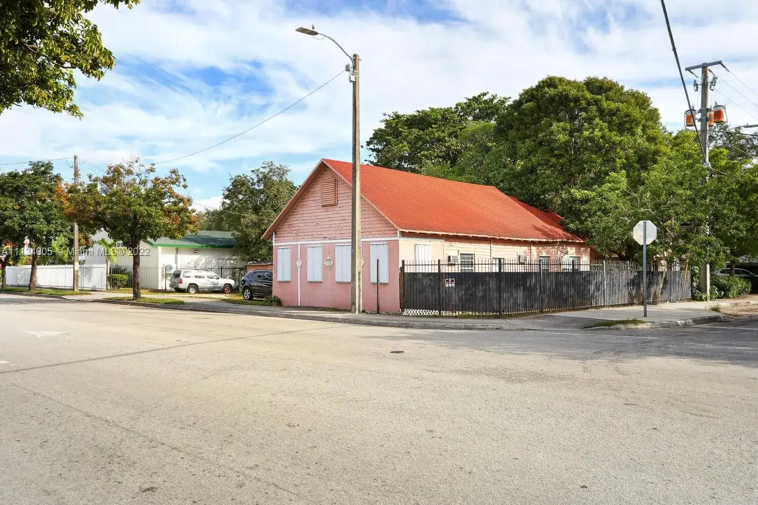 3357 S Douglas Rd, Miami FL 33133 photo 5
