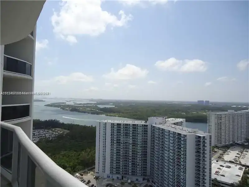 15811 Collins Ave # 2605, Sunny Isles Beach FL 33160 photo 4