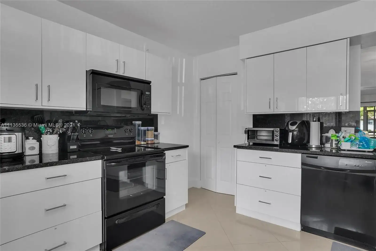 1710 Hammock Blvd # 112, Coconut Creek FL 33063 photo 2