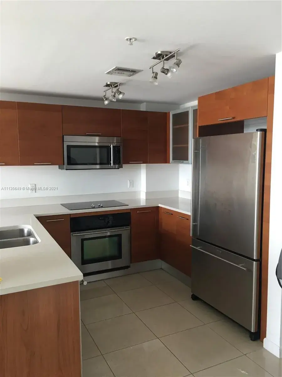 3250 NE 1st Ave # 1110, Miami FL 33137